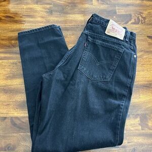 Vintage Womens Levi's 550 Black Relaxed Fit Tapered Leg Denim Mom Jeans 16 Reg M